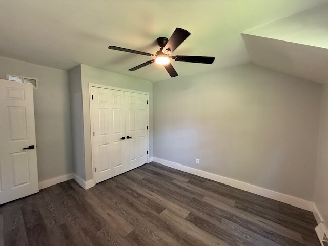 Building Photo - 305 Rollingwood Rd