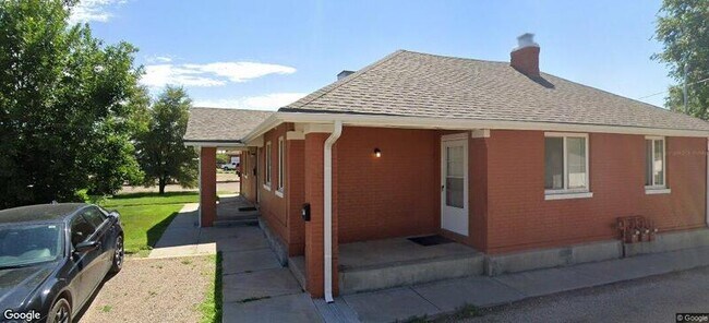 Building Photo - 258 Denver St