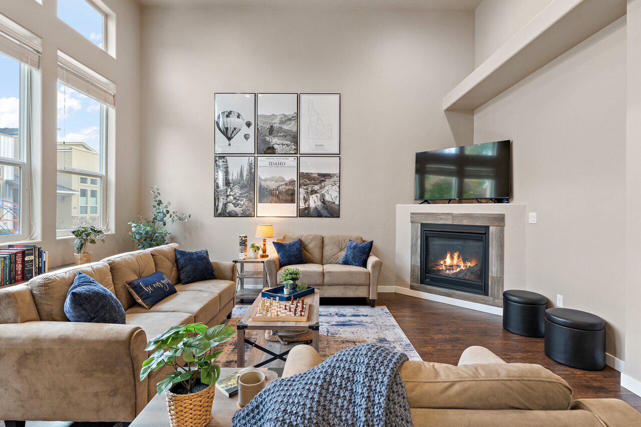 Building Photo - 2900 N Villere Ln