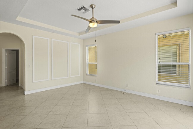 Building Photo - 5919 Walnut Park Ln