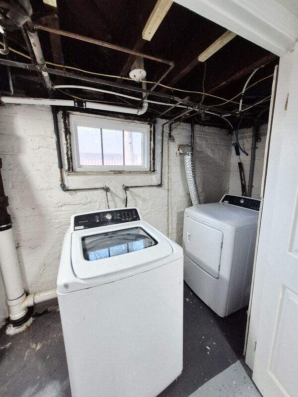 Building Photo - 2723 Fendall Ave