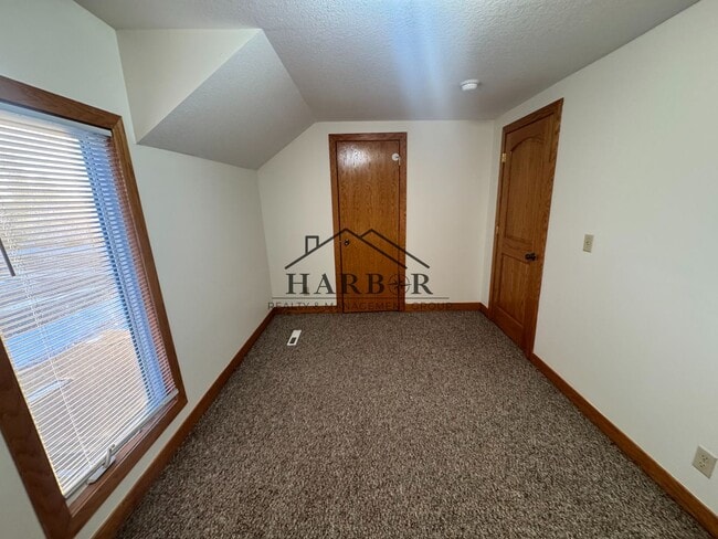 Building Photo - Single Family Home in Kasson, Mn