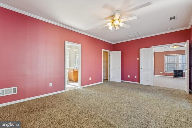 Building Photo - 21590 Merion St