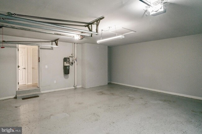 Building Photo - 9312 Sprinklewood Ln