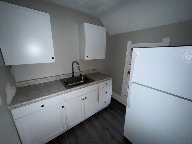 Building Photo - 3511 Memphis Ave