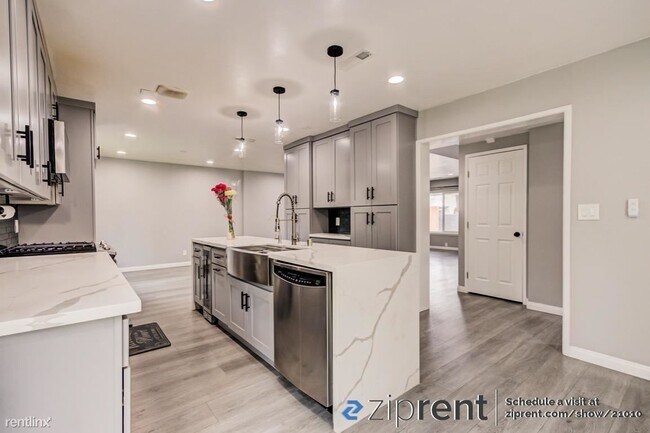 Building Photo - 5 br, 3 bath House - 11211 Candor St, Cerr...