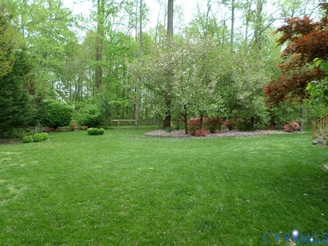 Building Photo - 5916 Park Forest Ln