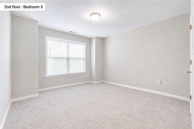 Building Photo - 380 Simonton Crest Dr SE