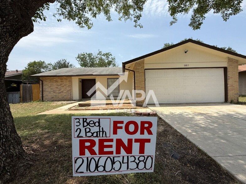 Building Photo - 10815 Green Heights Dr