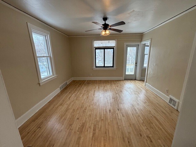 Building Photo - 1012 E Clarke St