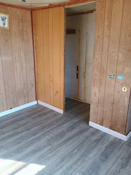 Building Photo - 1801 S Business 45