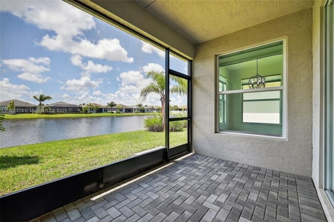 Building Photo - 11396 SW Willow Ln