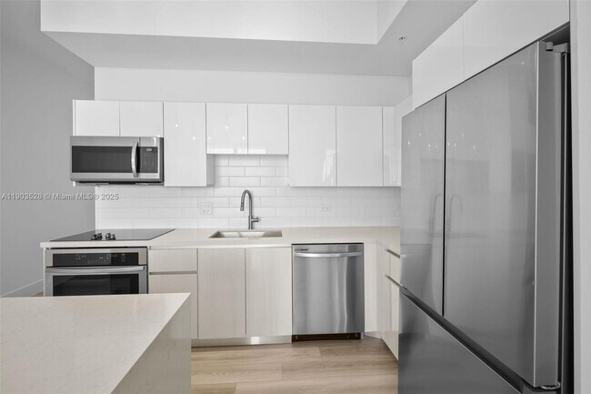 Building Photo - 101 Diplomat Pkwy