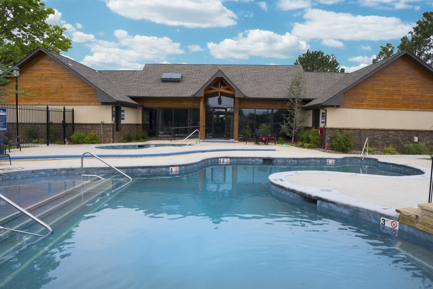 Oxford Oaks Apartments 1920 E 2nd St Edmond OK 73034 Apartment Finder