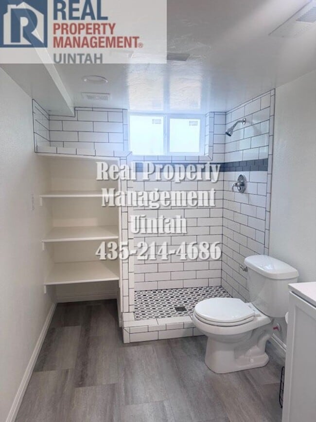 Building Photo - 418 E 100 N