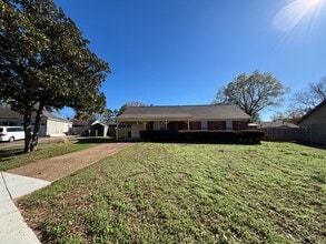 Building Photo - 6341 Wedgewick Cove