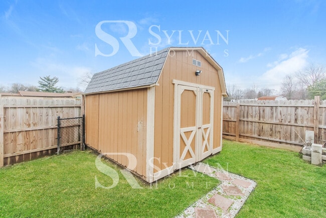 Building Photo - Unwind and Explore in Indianapolis'