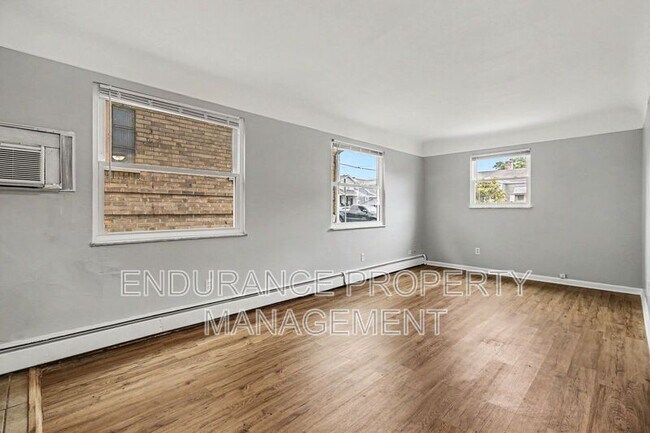 Building Photo - 1932 Truitt Ave