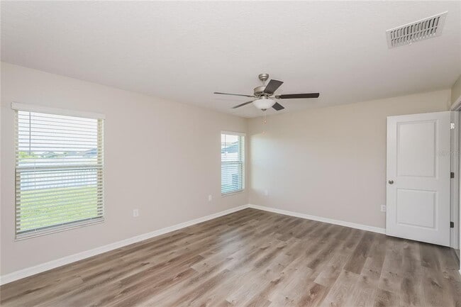 Building Photo - 11805 Blackeyed Susan Dr