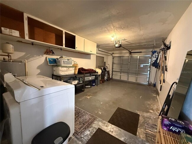 Building Photo - 204 Mindy Dr