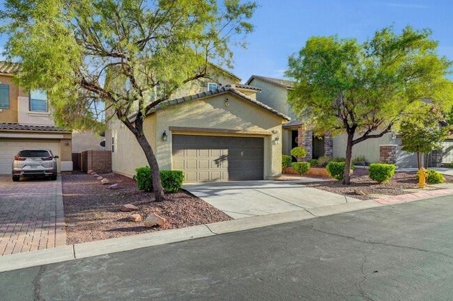 Building Photo - Charming 3-Bedroom Two-Story Home in Gated...