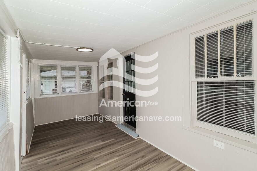 Building Photo - 521 Dale Ave