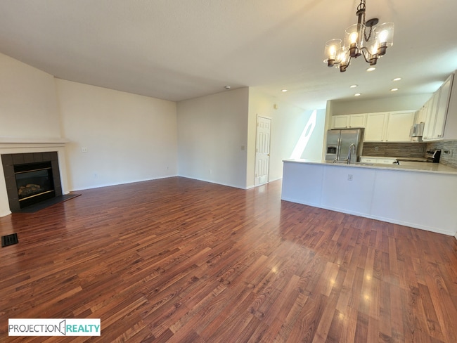 Building Photo - 849 NW Forest Creek Dr