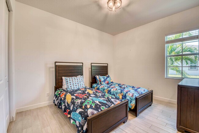 Building Photo - 19017 Fly Rod Run