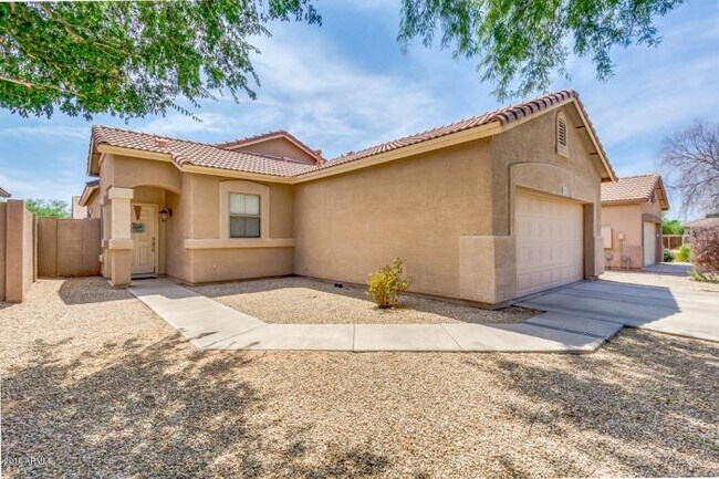 Building Photo - 3 bedroom in Mesa AZ 85209