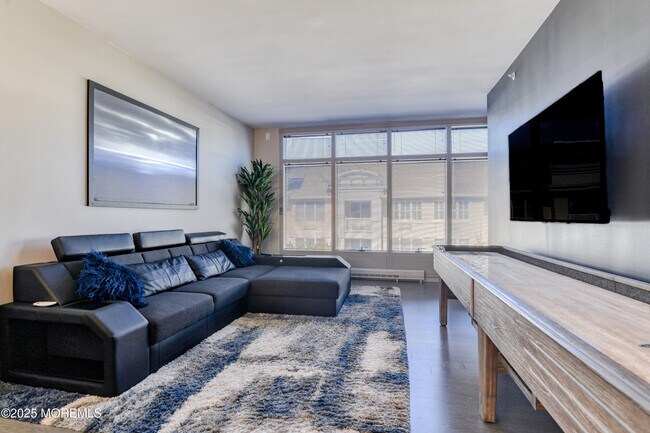 Building Photo - 30 Melrose Terrace