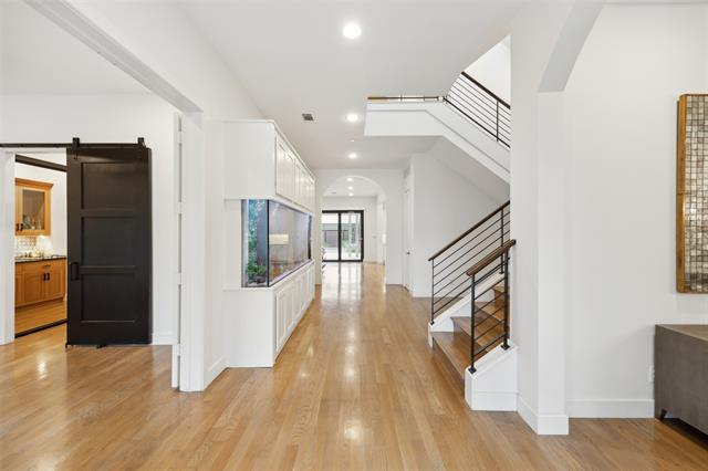Building Photo - 7209 Colgate Ave