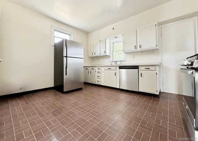 Building Photo - 505 Prospect Ave