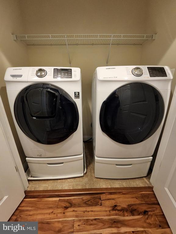 Building Photo - 15886 Mackenzie Manor Dr