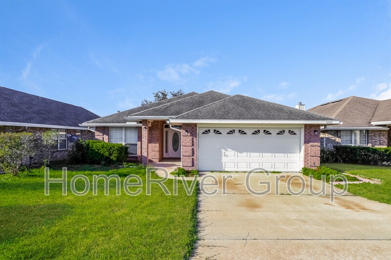 Primary Photo - 6307 Ironside Dr S