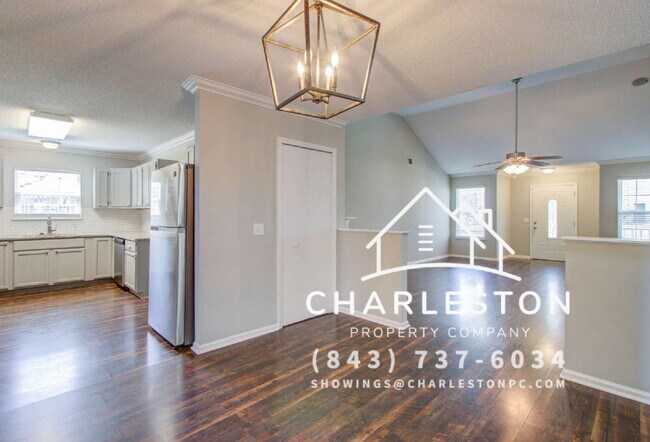 Building Photo - 156 Pecan Grove Ave