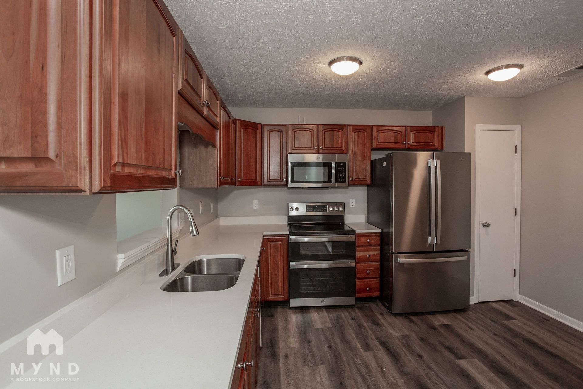 Building Photo - 6822 Bluestem Ct