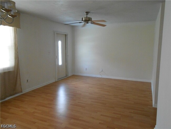 Building Photo - 52 Heath Aster Ln