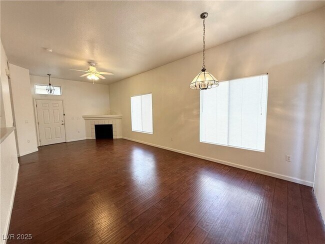 Building Photo - 3375 Cactus Shadow St