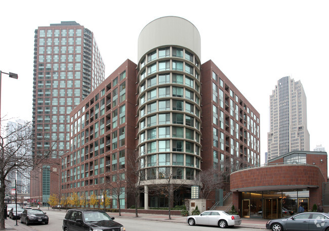 Building Photo - CityView Condominiums