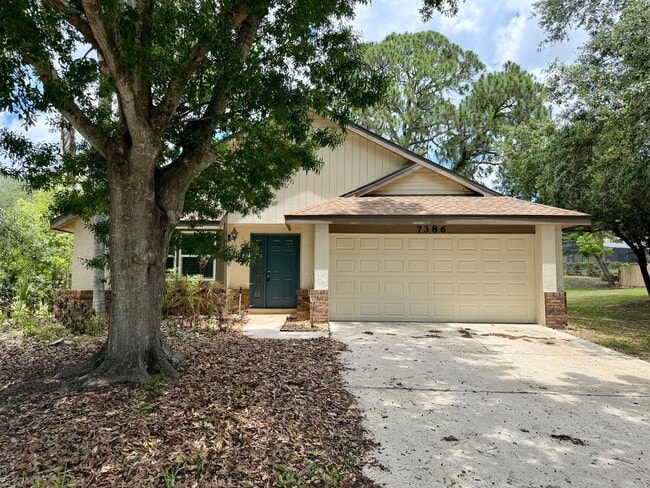 Building Photo - 7386 Spring Villas Cir