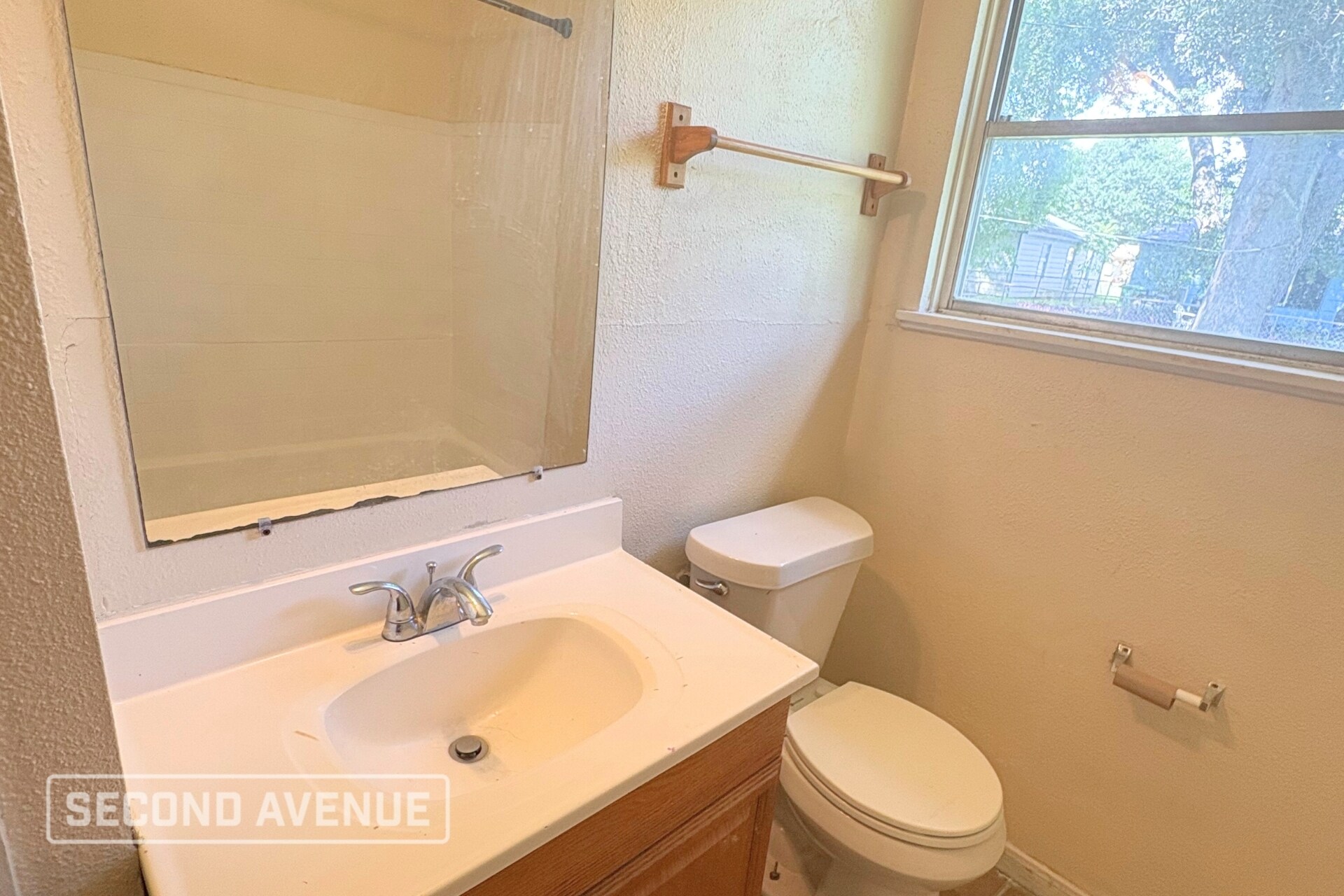 Building Photo - 5415 Heron Dr