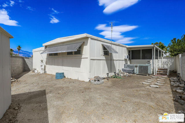 Building Photo - 69421 Poolside Dr