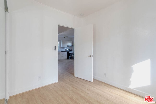 Building Photo - 4309 Burns Ave