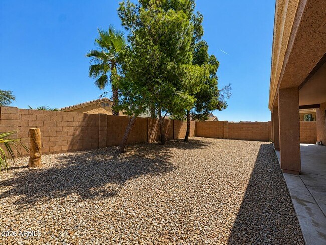 Building Photo - 43250 W Estrada St