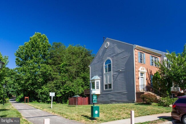 Building Photo - 6248 Levi Ct