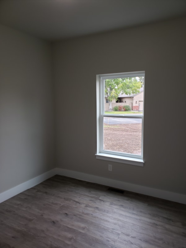 Building Photo - 165 Fairway Blvd