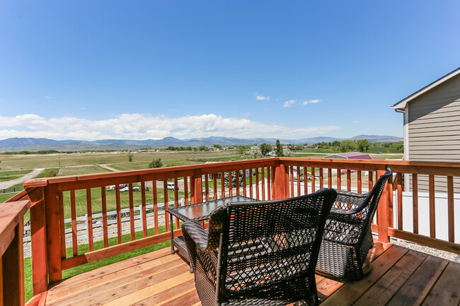 Deck on West off Kitchen - 3453 Curlew Dr