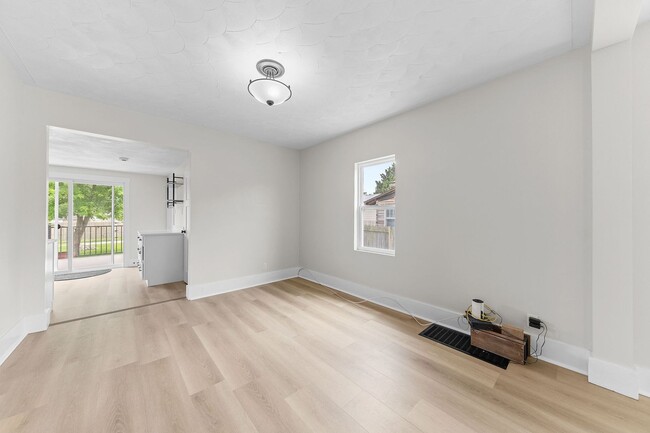 Building Photo - Porch-Side Charm: Turnkey 2-Bed Home with ...