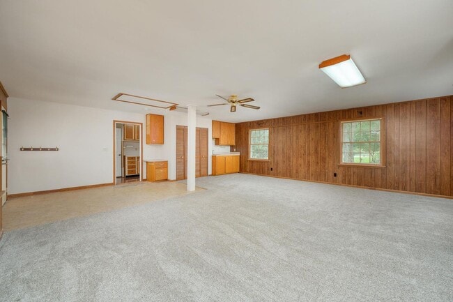Building Photo - Beautiful Brick Ranch Home in Franklin