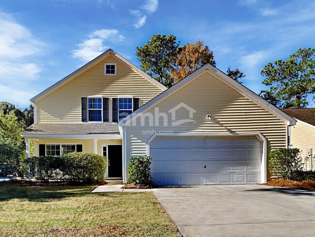 Building Photo - 9001 Greenbriar Dr